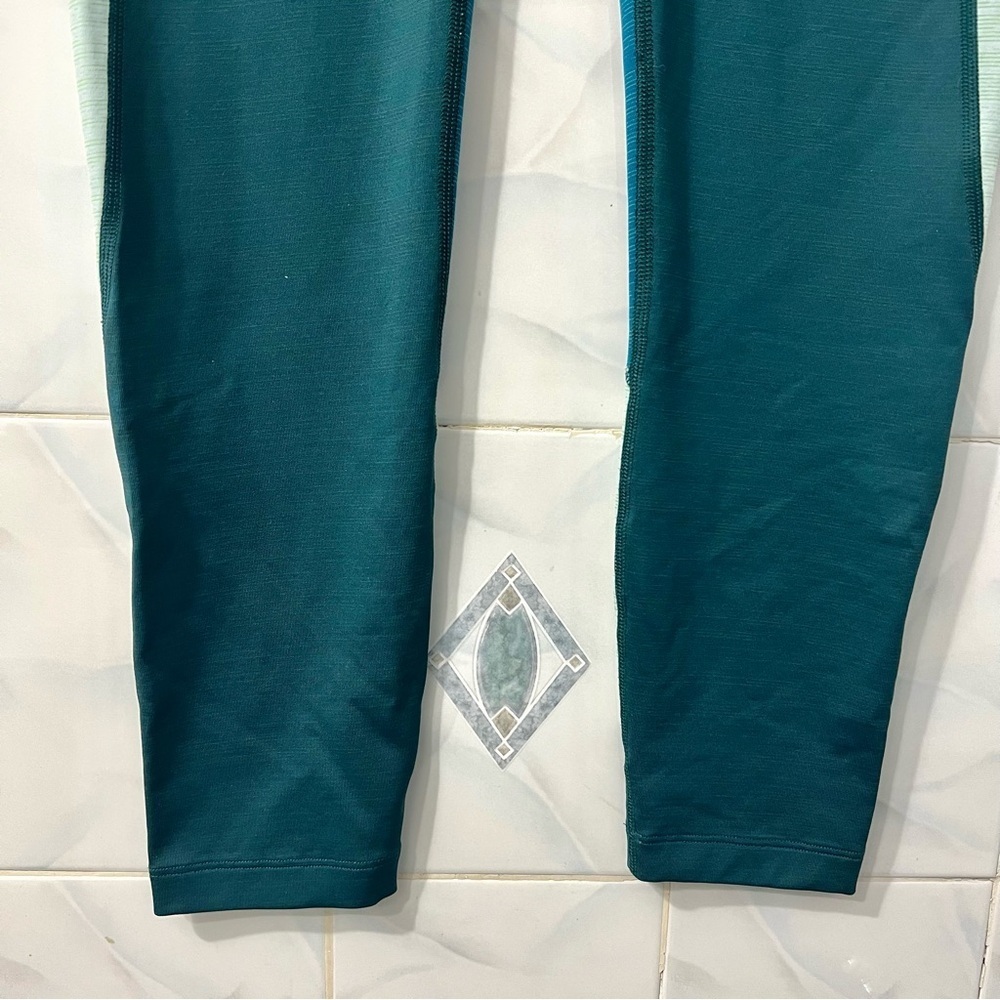Outdoor Voices Zoom 7/8 Techsweat Colorblock Leggings M Athleisure Pilates Yoga - Picture 8 of 12